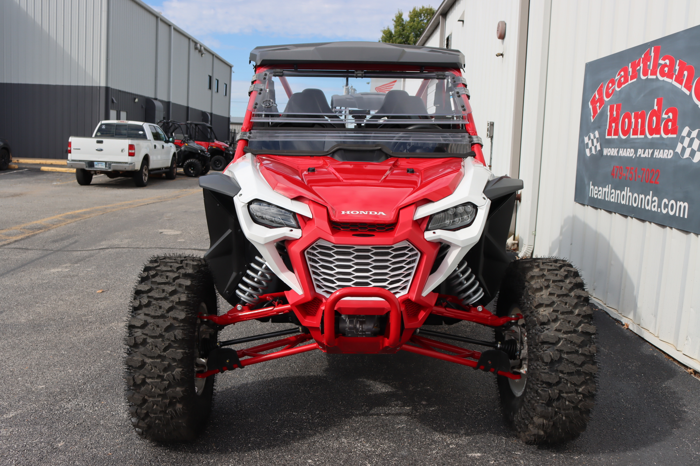 2026 Honda TALON 1000R-4 FOX LIVE VALVE Side x Side