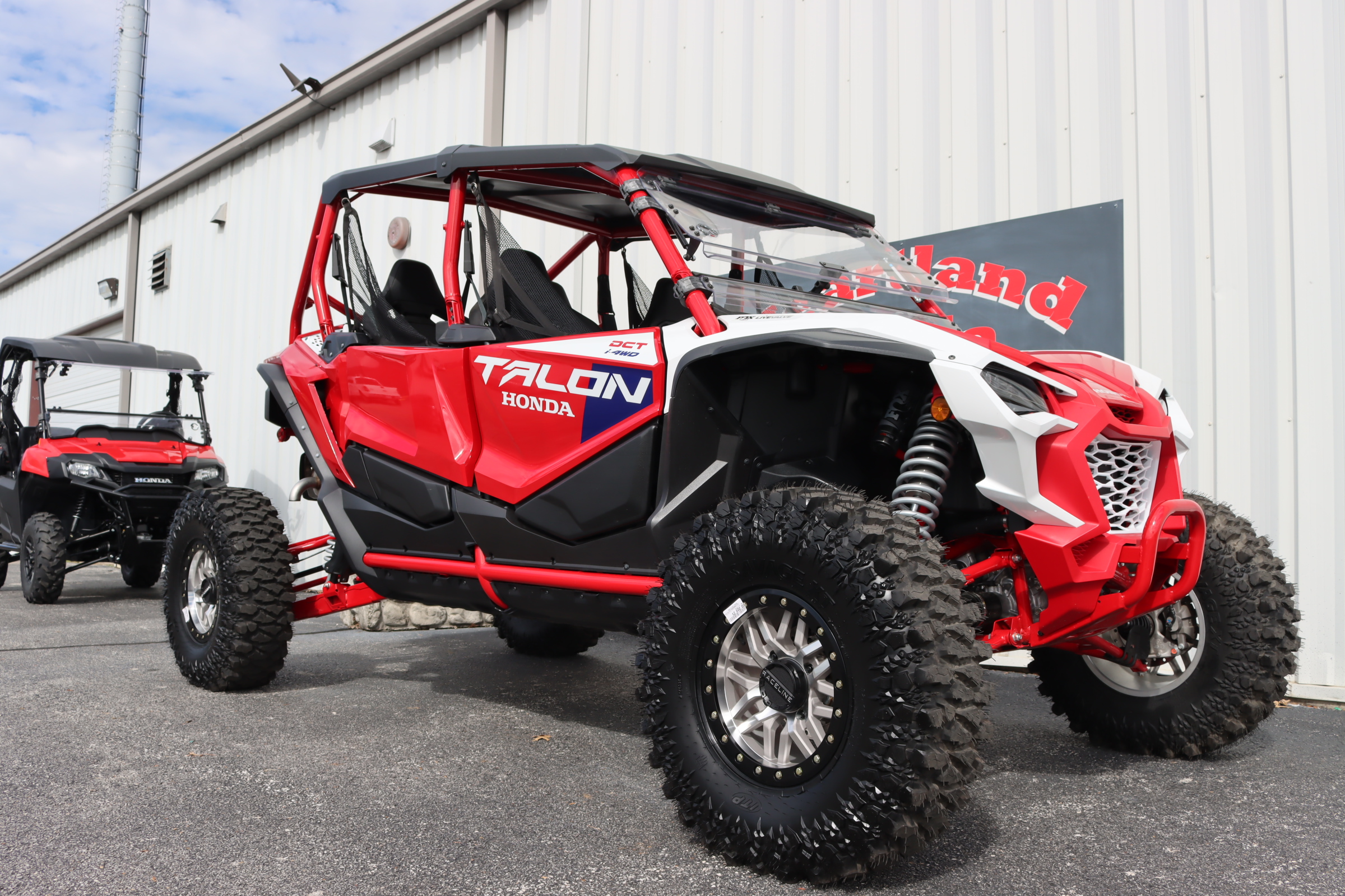 2026 Honda TALON 1000R-4 FOX LIVE VALVE Side x Side